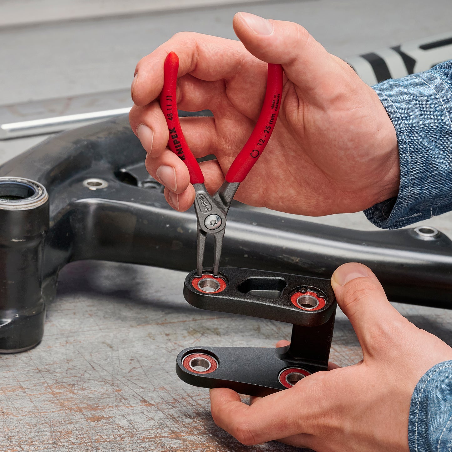 Knipex 48 11 J1 SBA Internal Precision Snap Ring Pliers - image 6