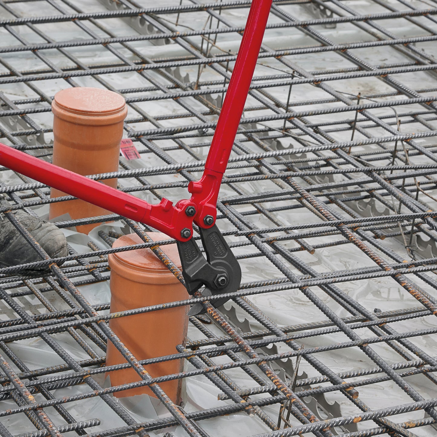 Knipex 71 82 950 Concrete Mesh Cutters - image 8