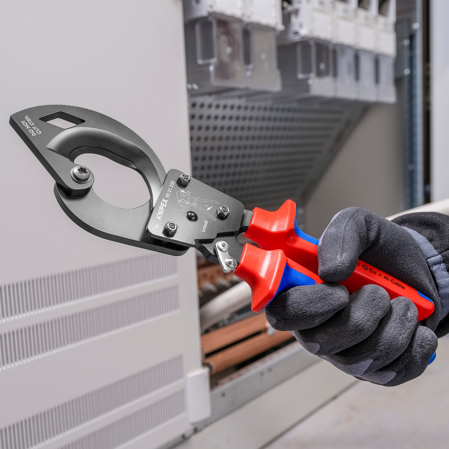 Knipex 95 31 250 SBA Ratcheting Cable Cutters - image 4