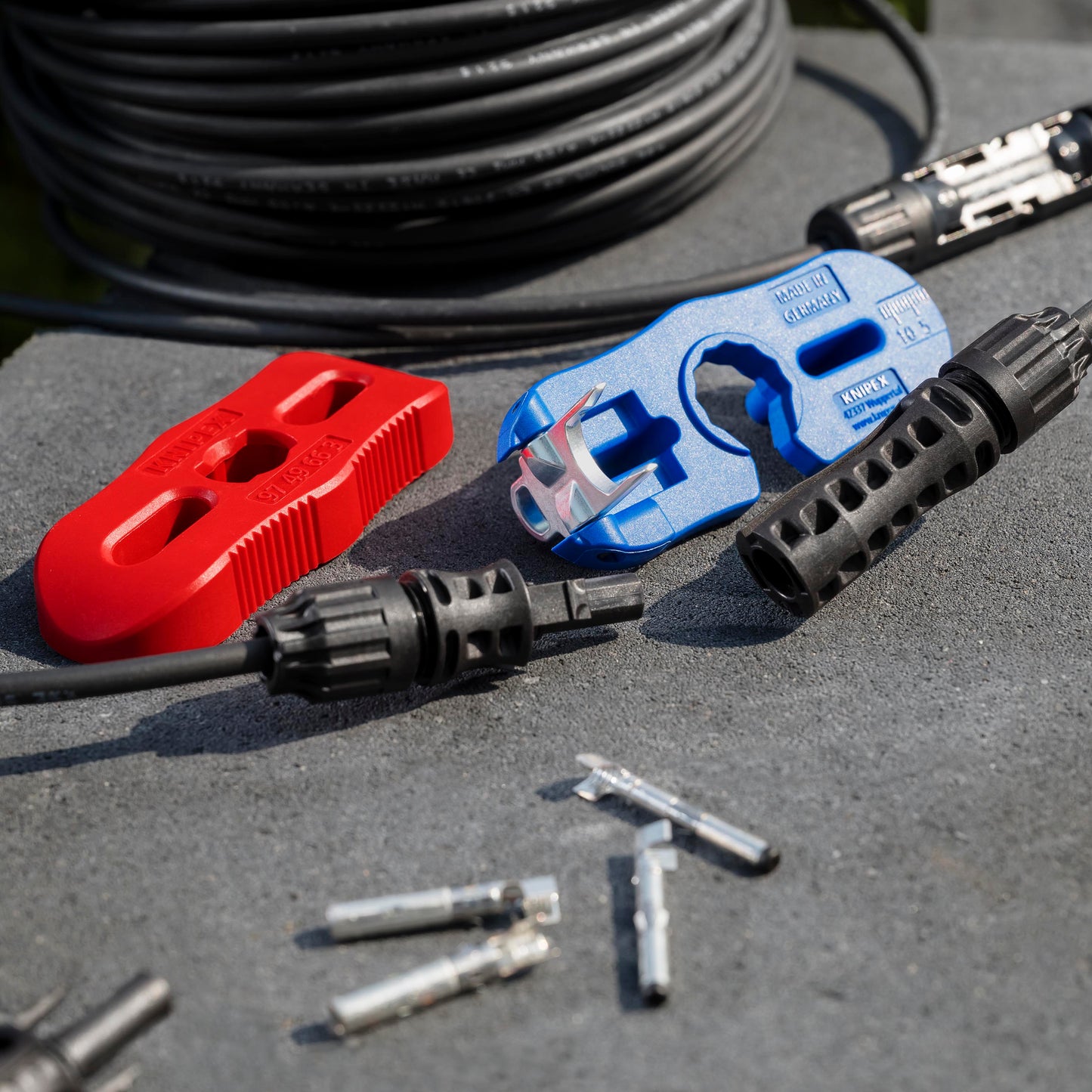Knipex 97 49 66 3 SBA Assembly Tool for MC4® / MC4® Evo 2 - image 29