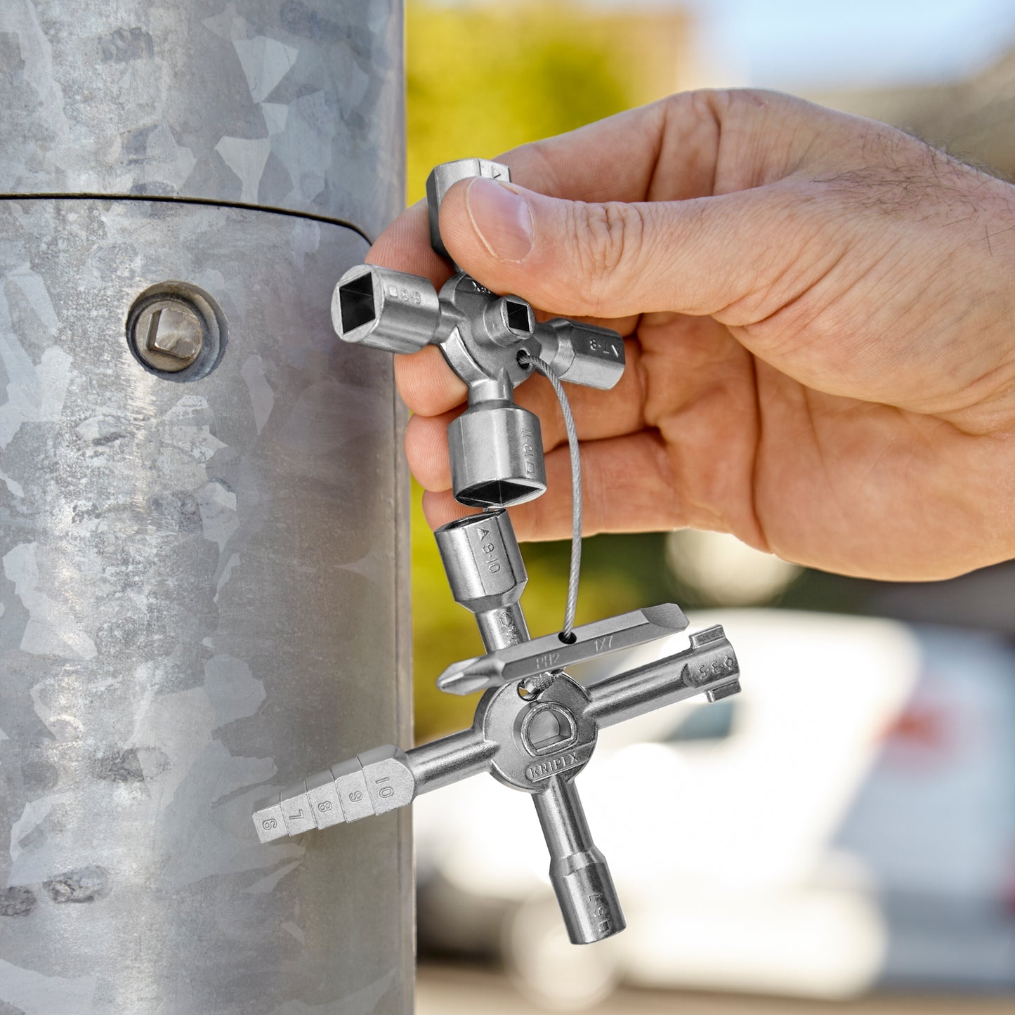 Knipex 00 11 01 TwinKey® Universal Control Cabinet Key - image 5