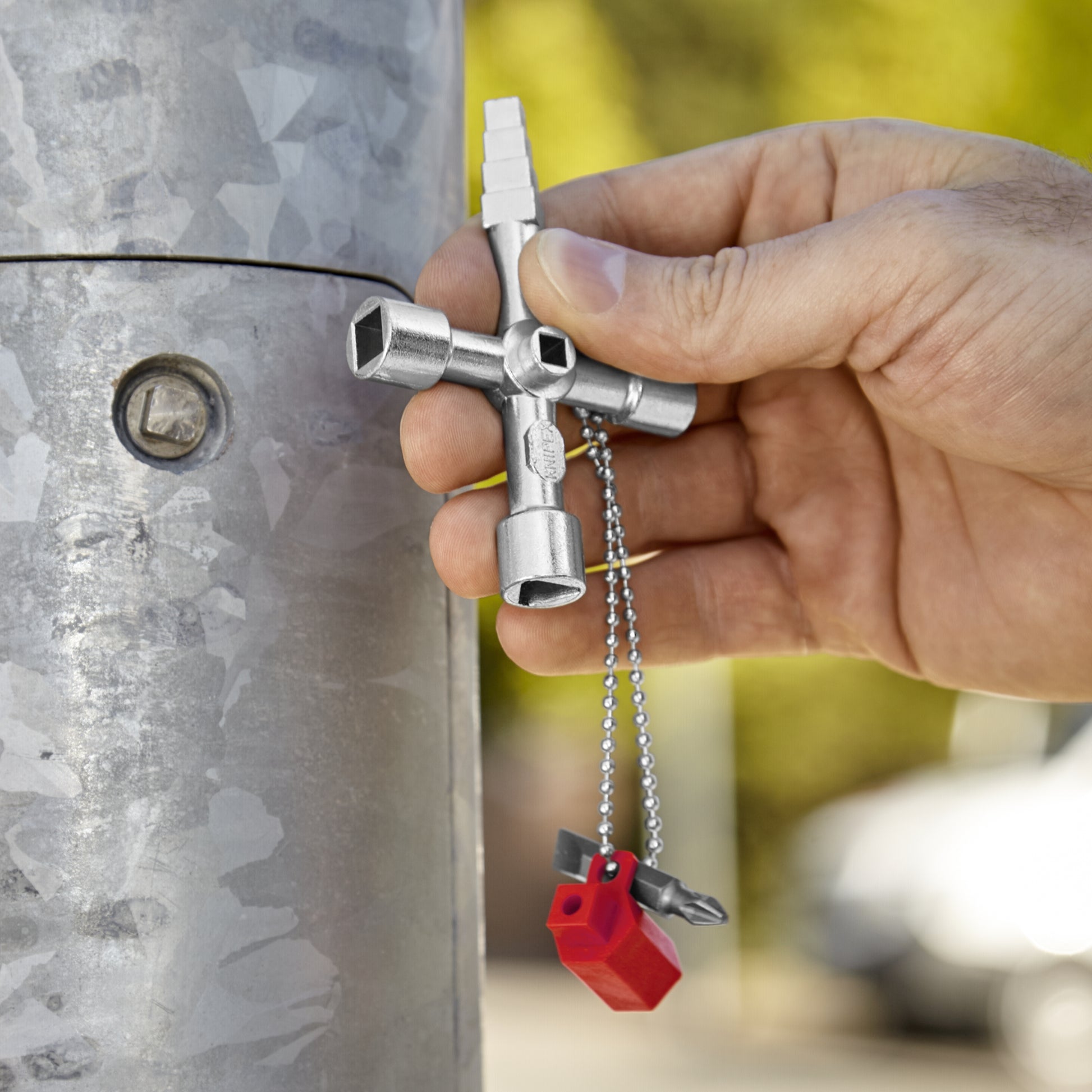 Knipex 00 11 04 Profi-Key Control Cabinet Key - image 4