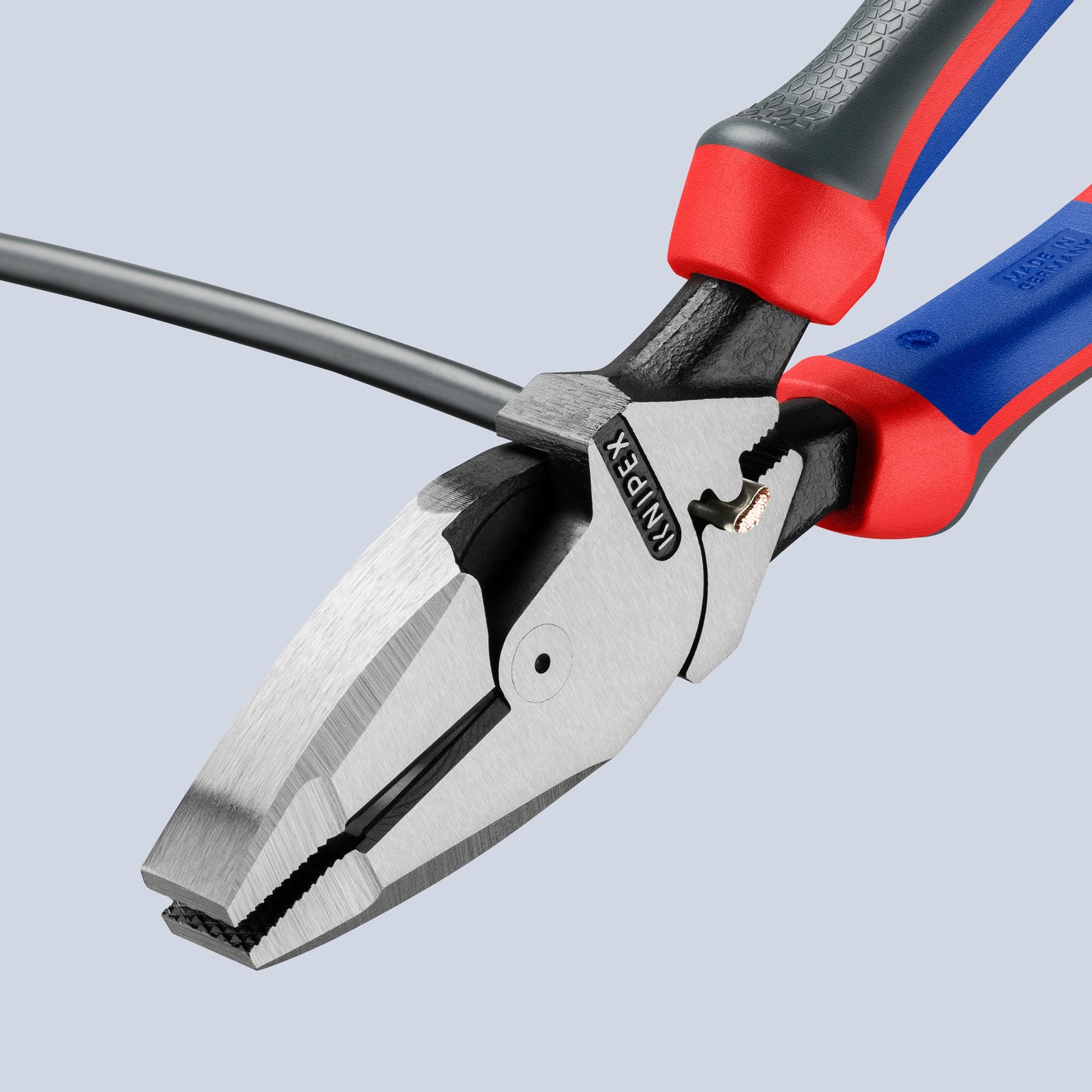 Knipex 09 12 240 SBA High Leverage Lineman's Pliers New England with Fish Tape Puller & Crimper - image 5