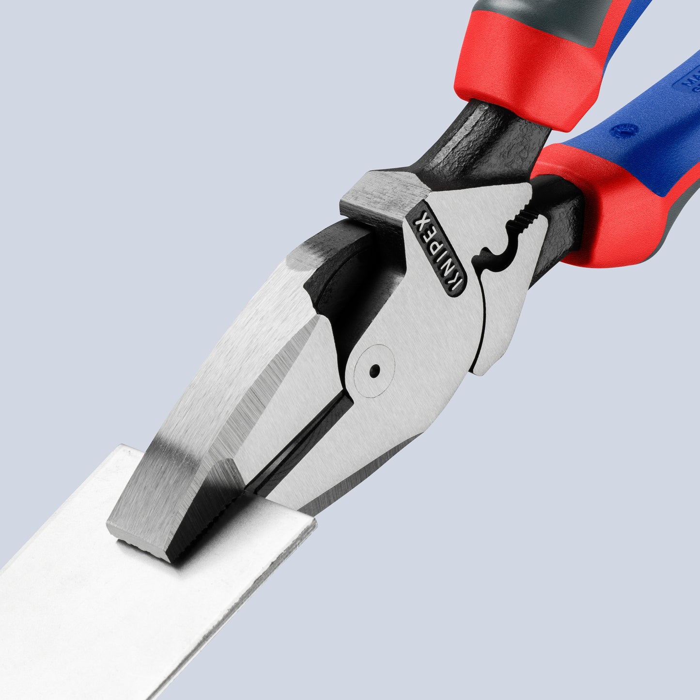 Knipex 09 12 240 SBA High Leverage Lineman's Pliers New England with Fish Tape Puller & Crimper - image 7