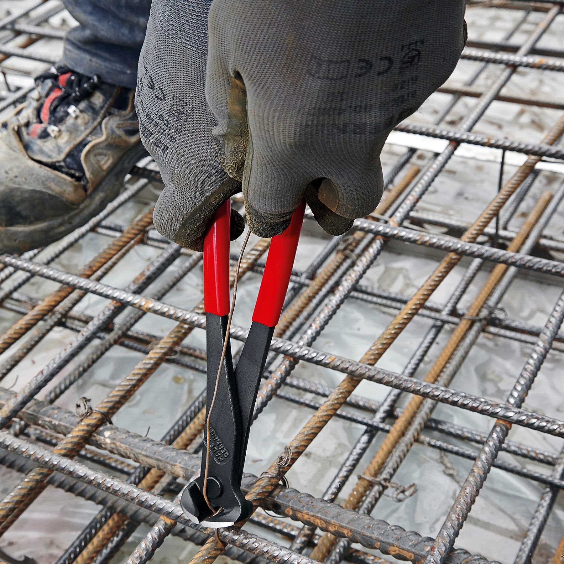 Knipex 68 01 160 End Cutting Nippers - image 4