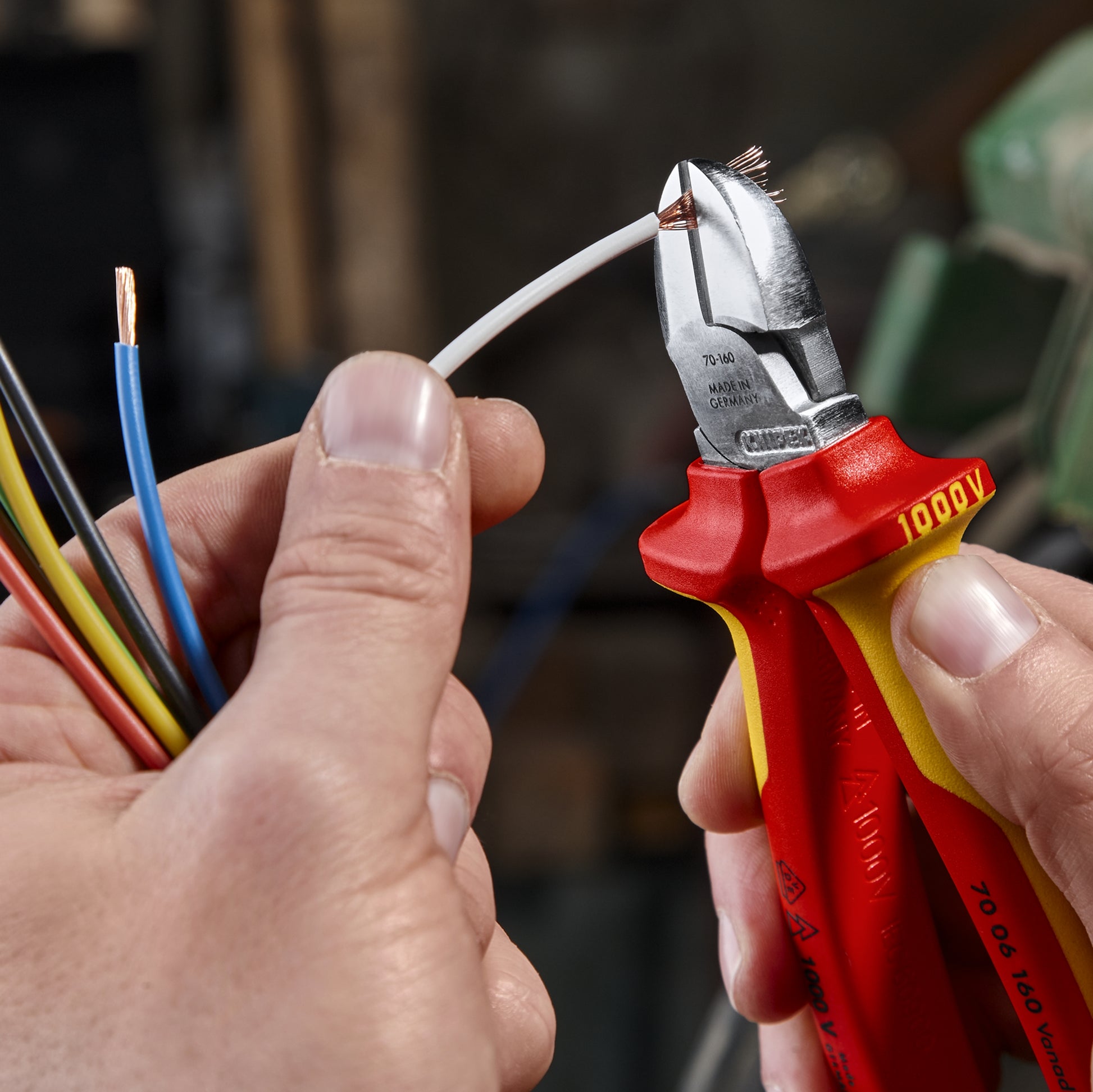 Knipex 00 20 13 5 Pc 1000V Insulated Set 2 Pliers, 3 Wera Screwdrivers - image 5