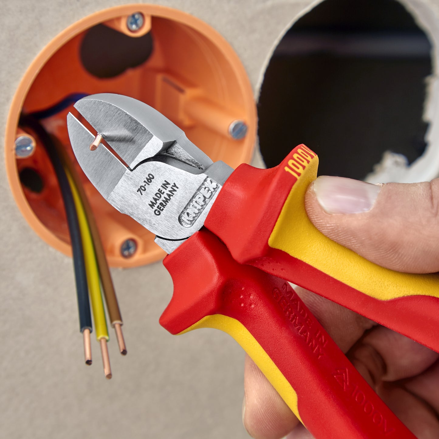 Knipex 70 26 160 Diagonal Cutters-1000V Insulated - image 18