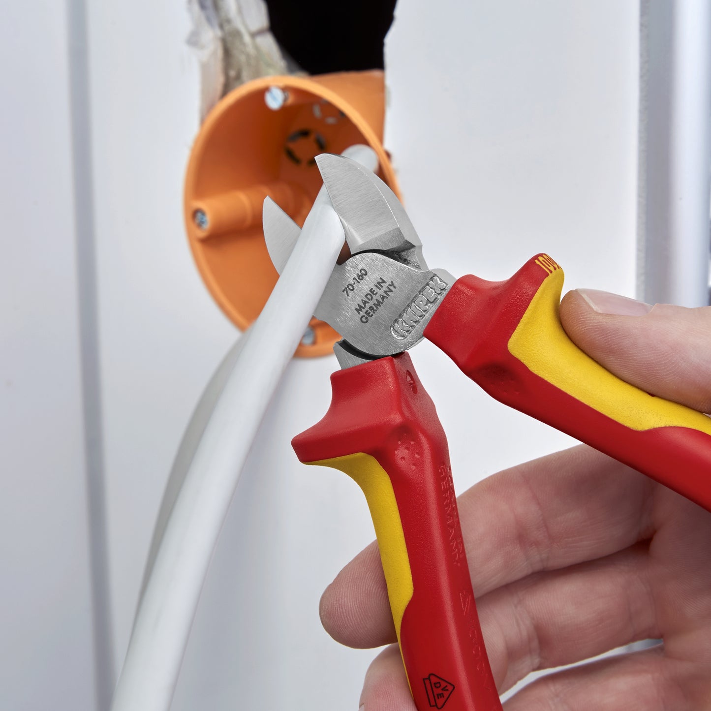 Knipex 70 26 160 Diagonal Cutters-1000V Insulated - image 17