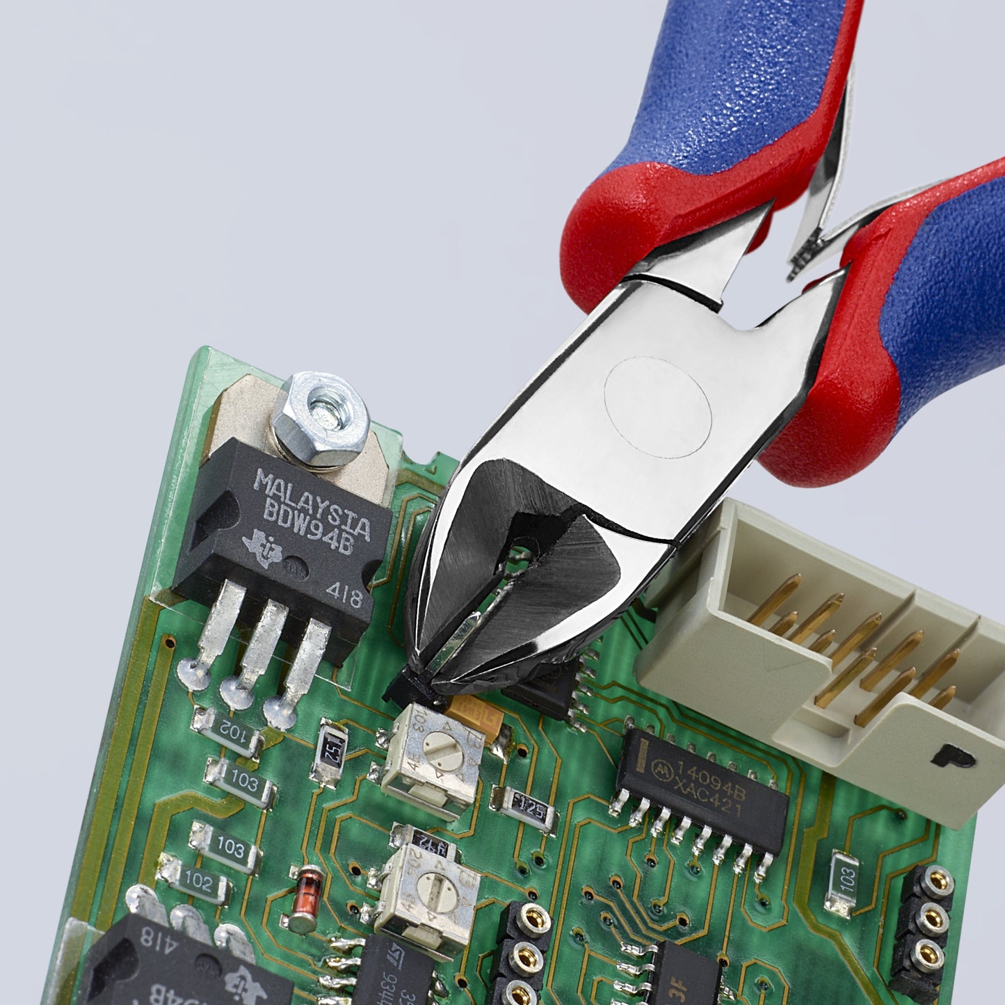 Knipex 77 02 120 H Electronics Diagonal Cutters-Carbide Metal Cutting Edges - image 7