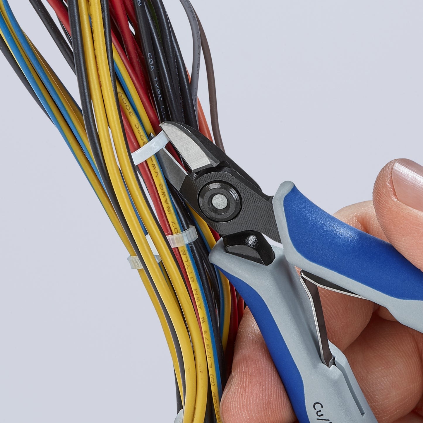Knipex 79 02 125 S1 Aviation Round Nose Diagonal Cutters - image 4