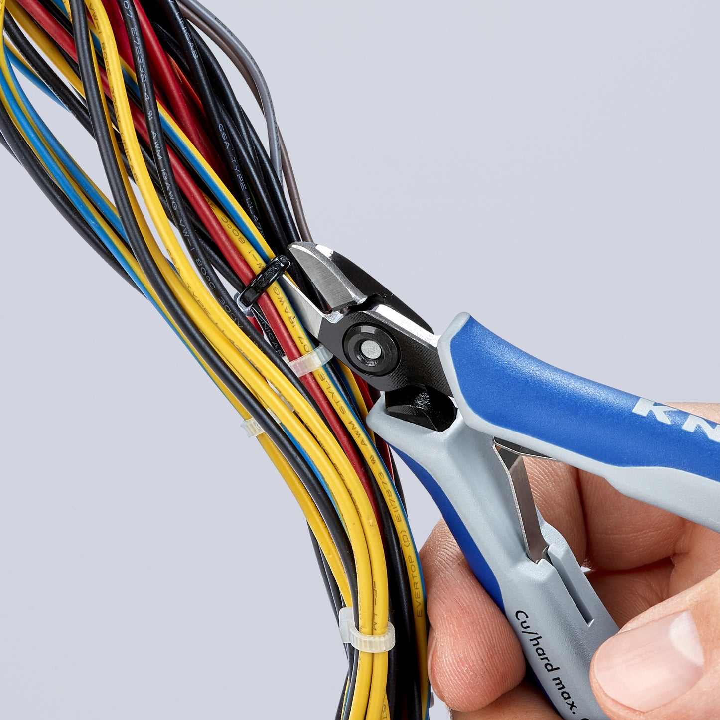 Knipex 79 02 125 S1 Aviation Round Nose Diagonal Cutters - image 5