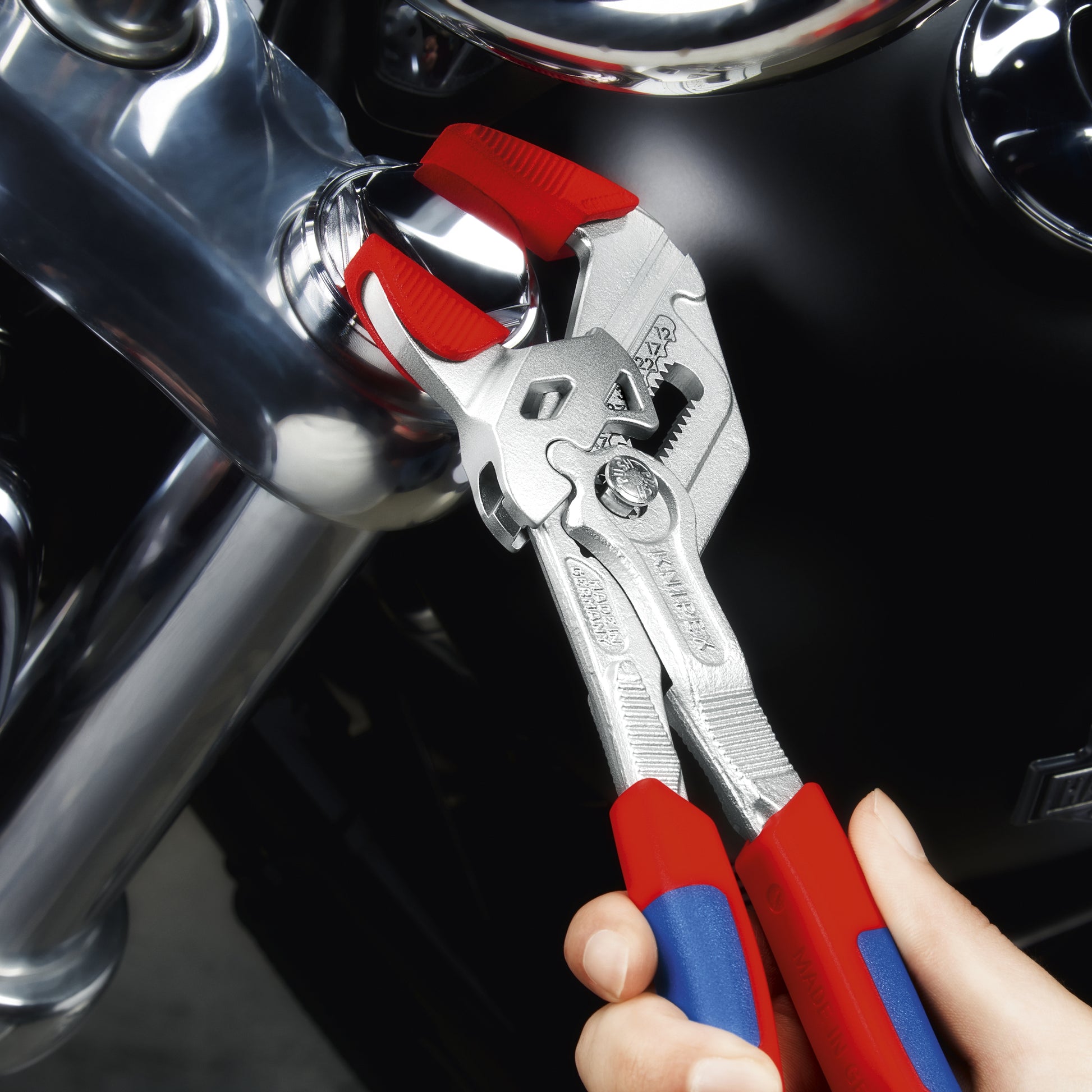 Knipex 86 05 250 SBA Pliers Wrench - image 6