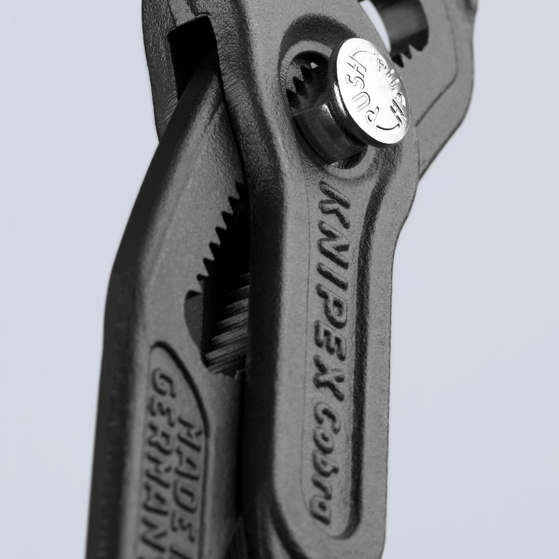 Knipex 87 01 250 SBA Cobra® Water Pump Pliers - image 6