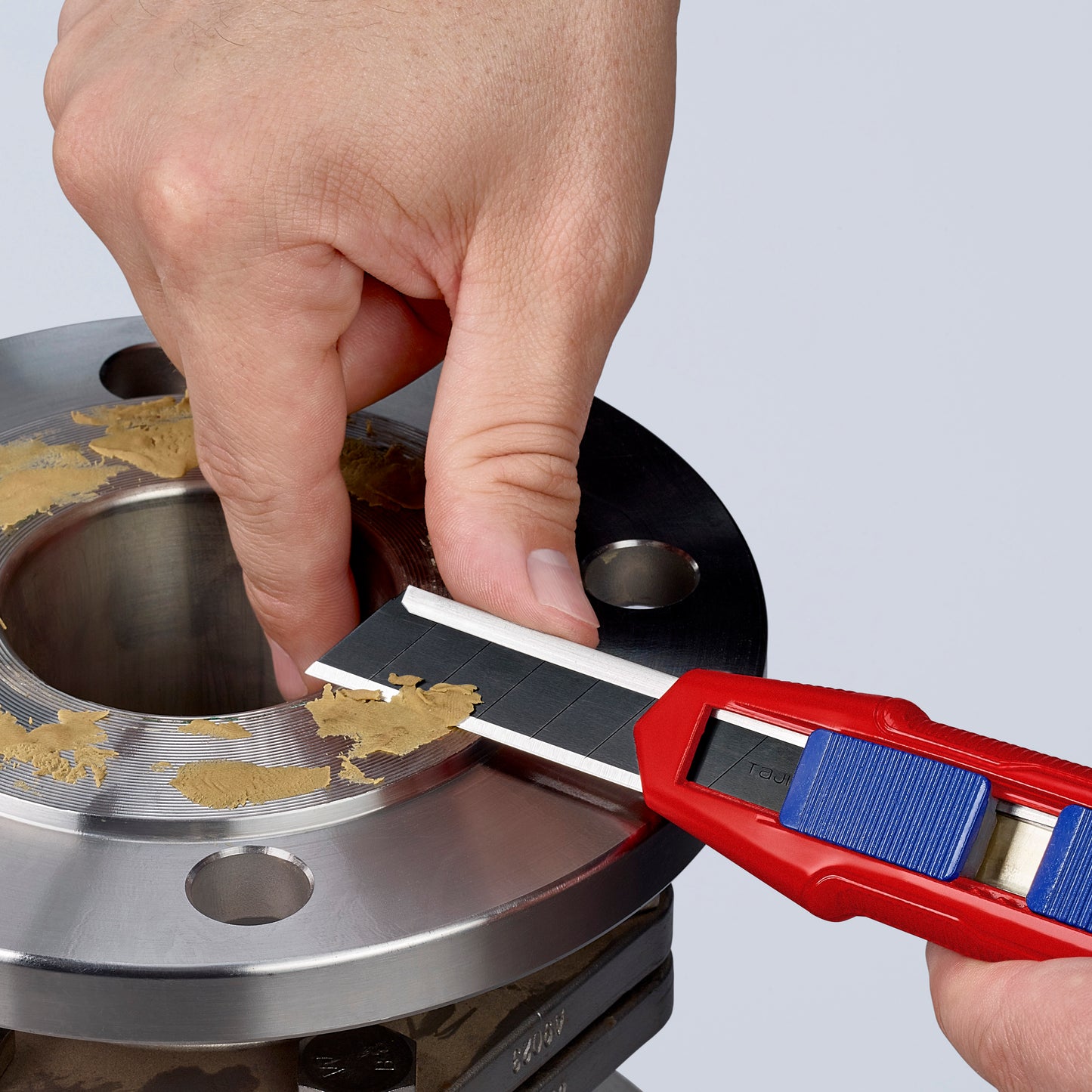 Knipex 90 10 165 BKA CutiX Universal Snap Knife - image 24