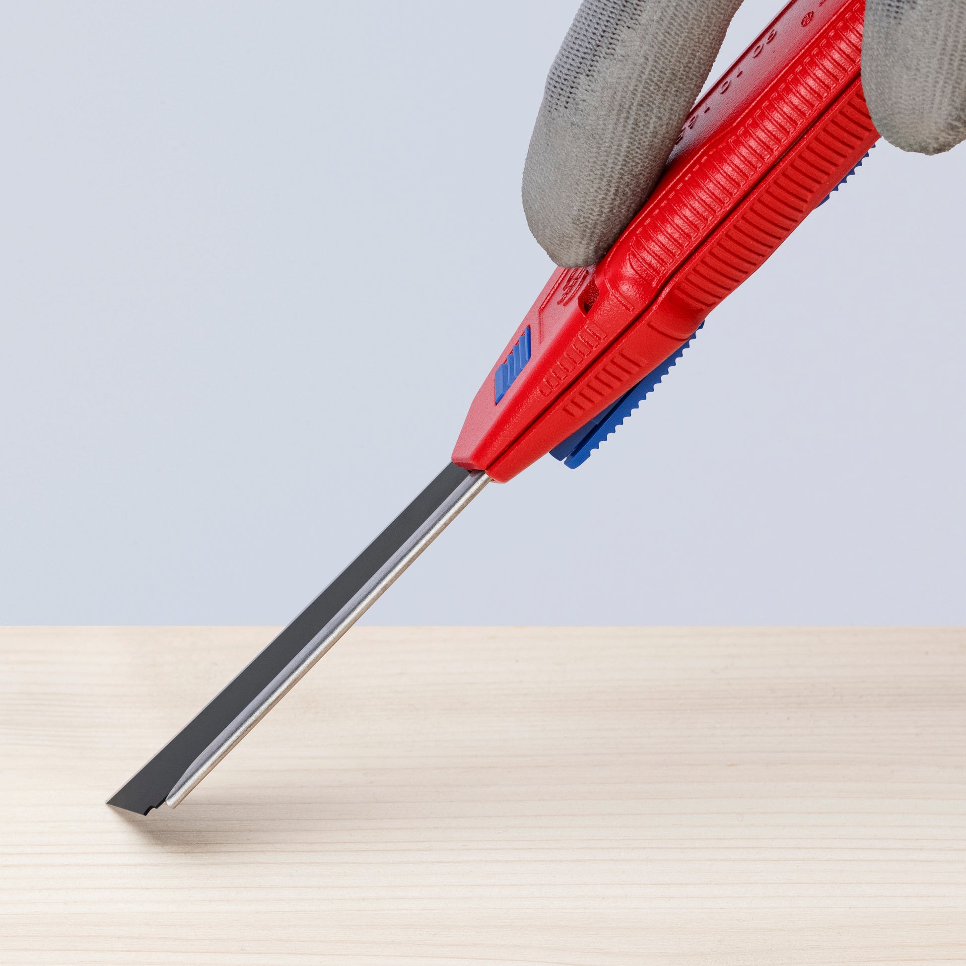 Knipex 90 10 165 BKA CutiX Universal Snap Knife - image 18