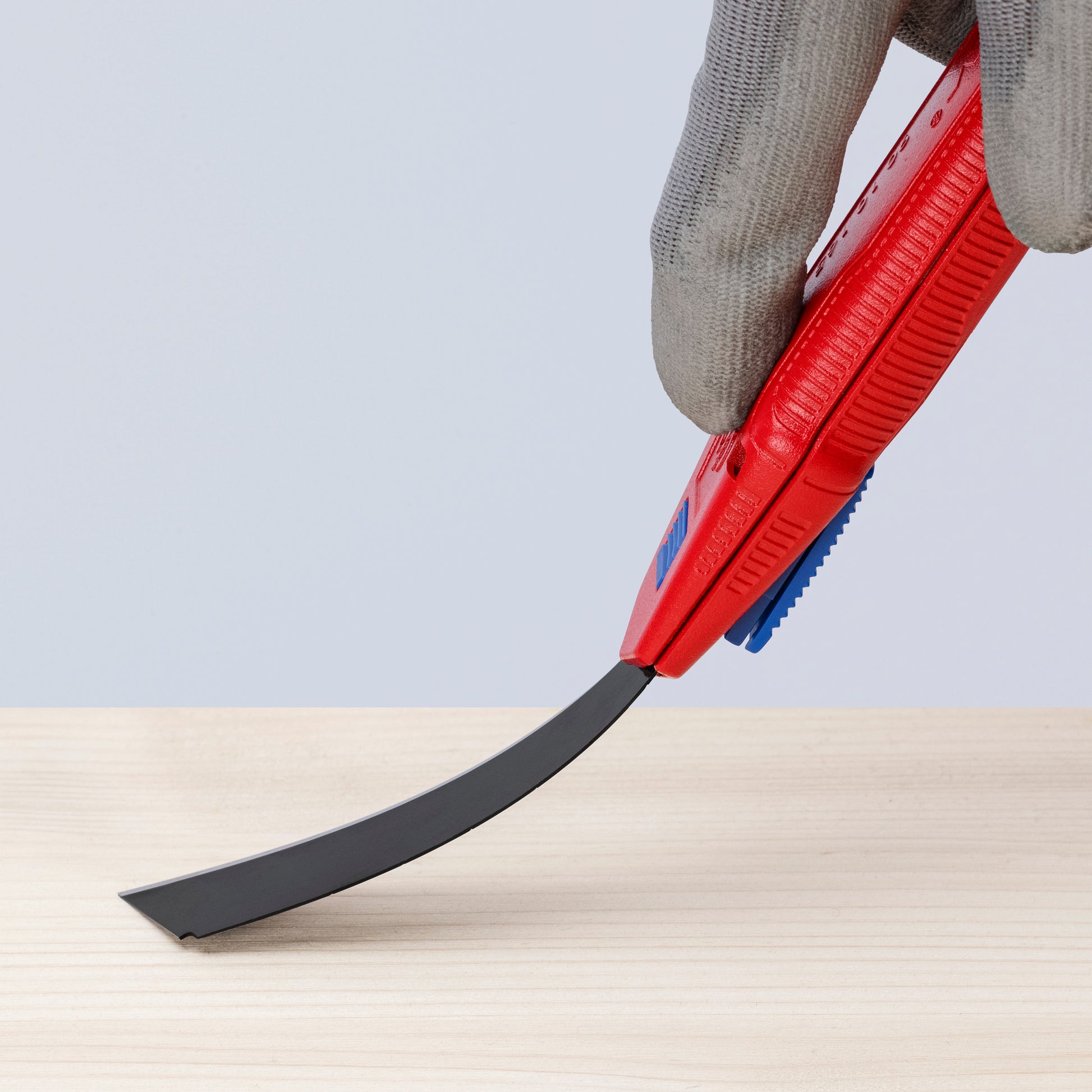 Knipex 90 10 165 BKA CutiX Universal Snap Knife - image 19
