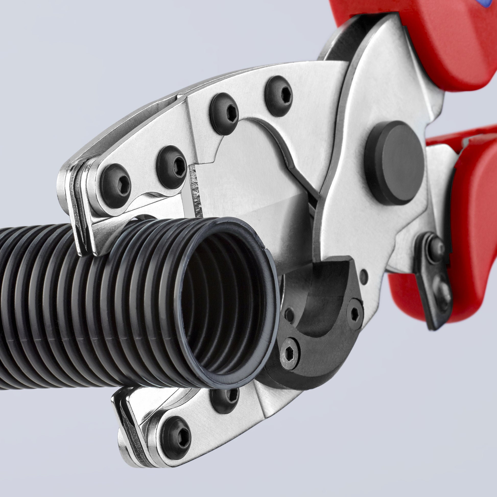 Knipex 90 25 20 PVC Pipe Cutter - image 5