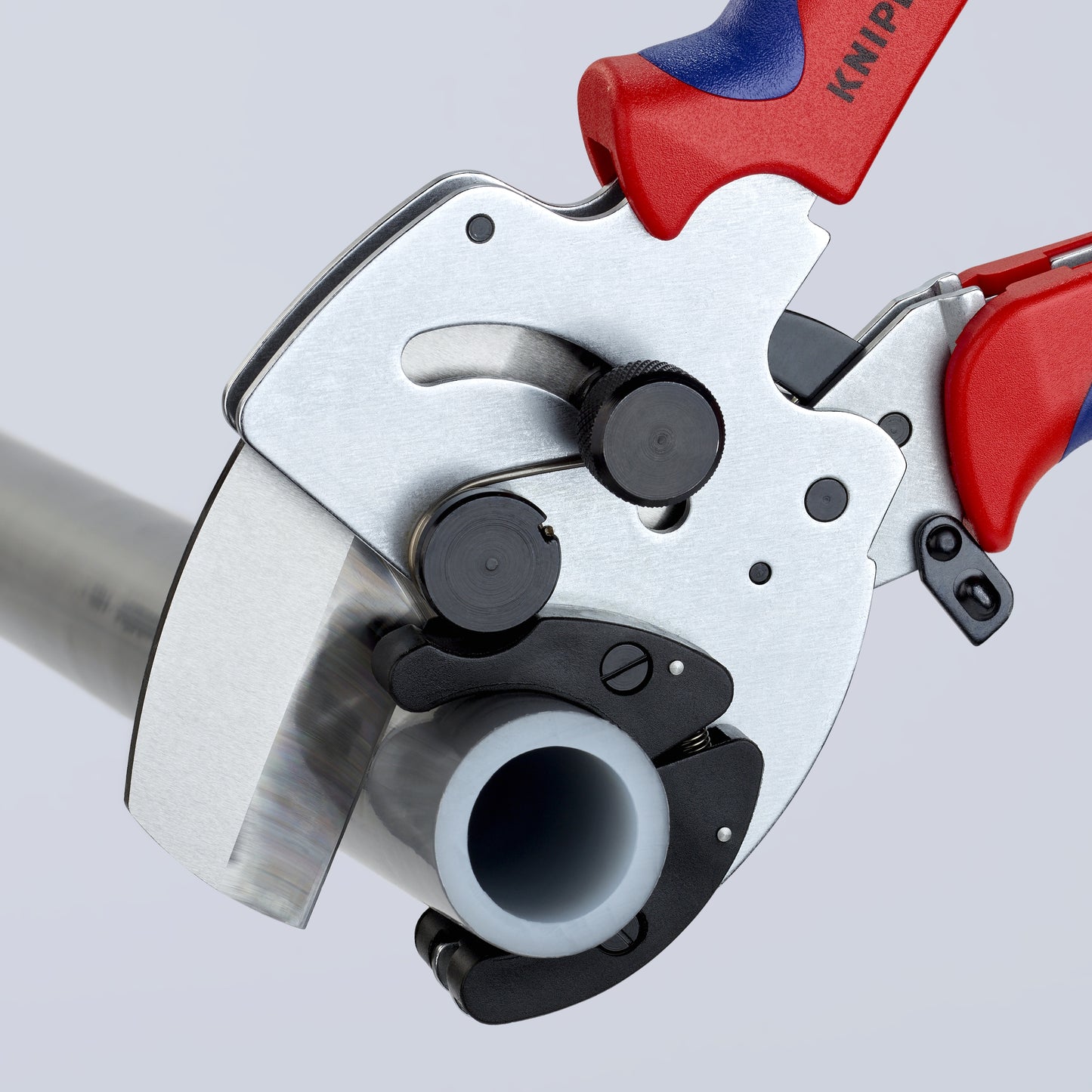 Knipex 90 25 40 PVC Pipe Cutter - image 7