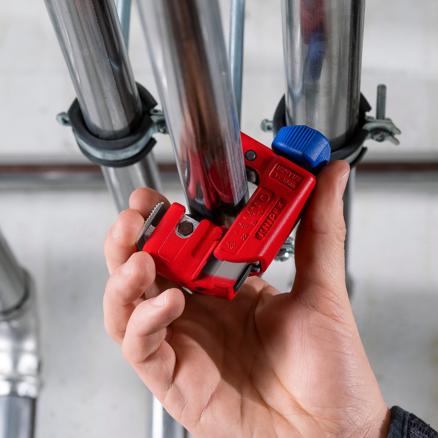 Knipex 90 31 01 SBA TubiX® S Pipe Cutter - image 14