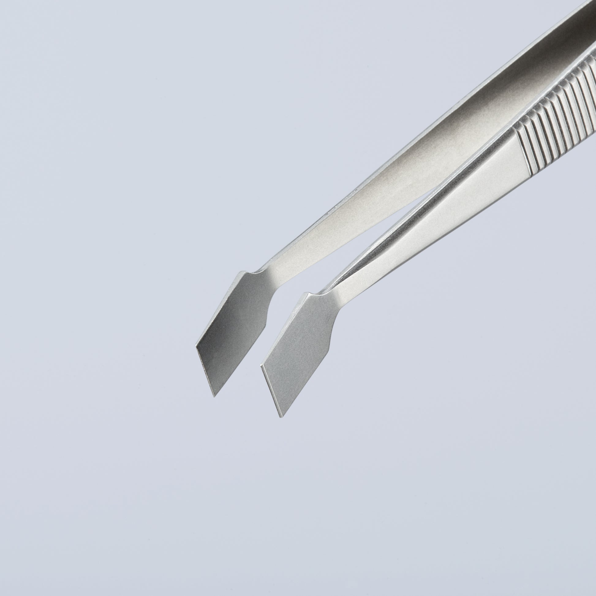 Knipex 92 01 06 Premium Stainless Steel Gripping Tweezers-30°Angled-Blunt Tips - image 6