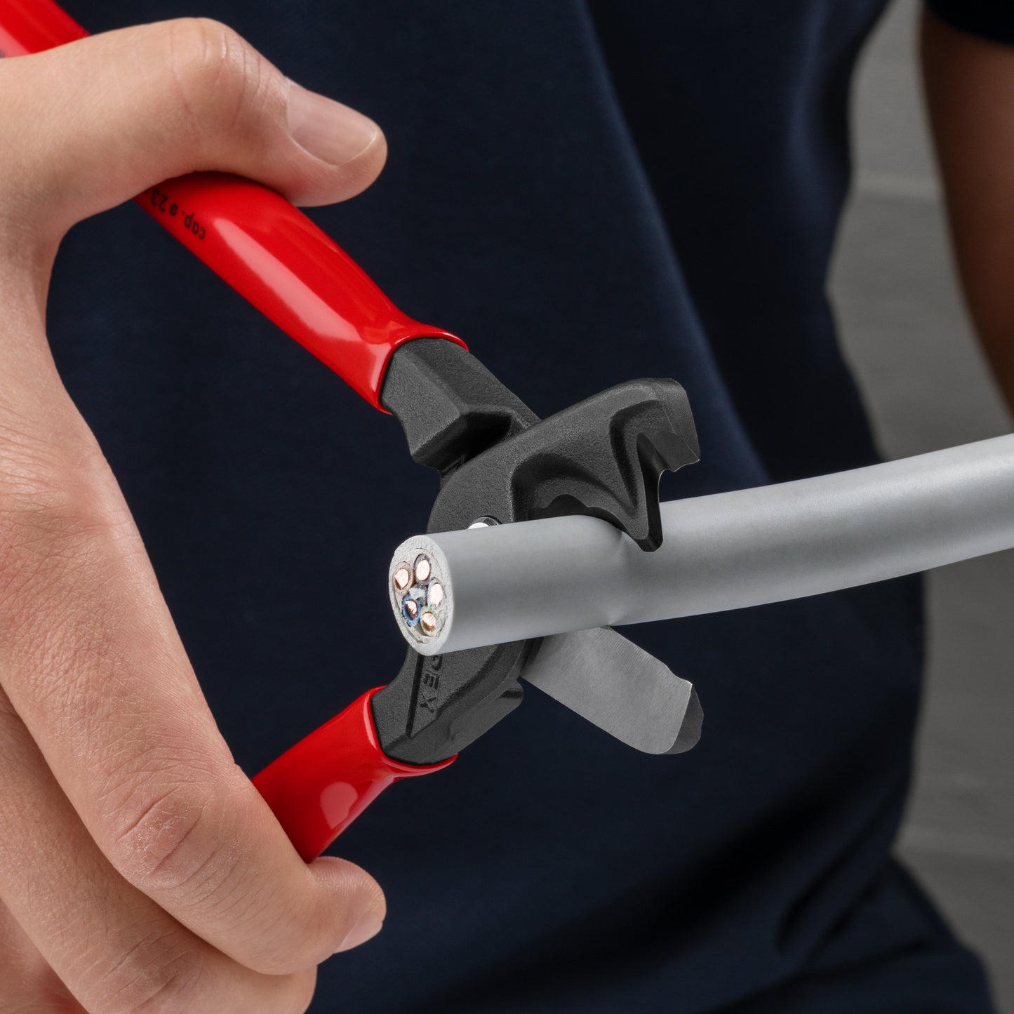 Knipex 95 11 225 StepCut® XL Cable Shears - image 7