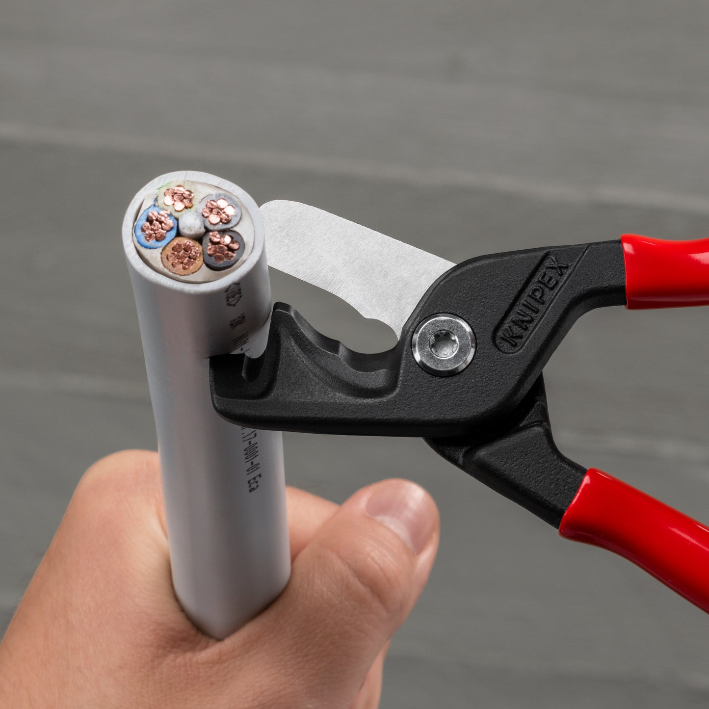 Knipex 95 11 225 SBA StepCut® XL Cable Shears - image 8