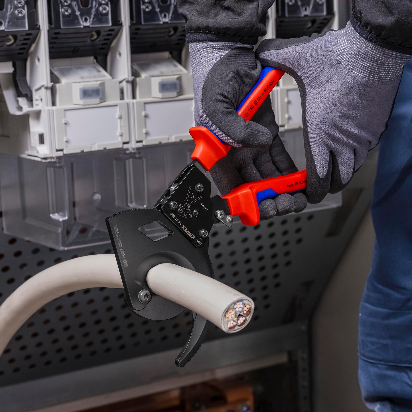Knipex 95 31 280 SBA Ratcheting Cable Cutters - image 5