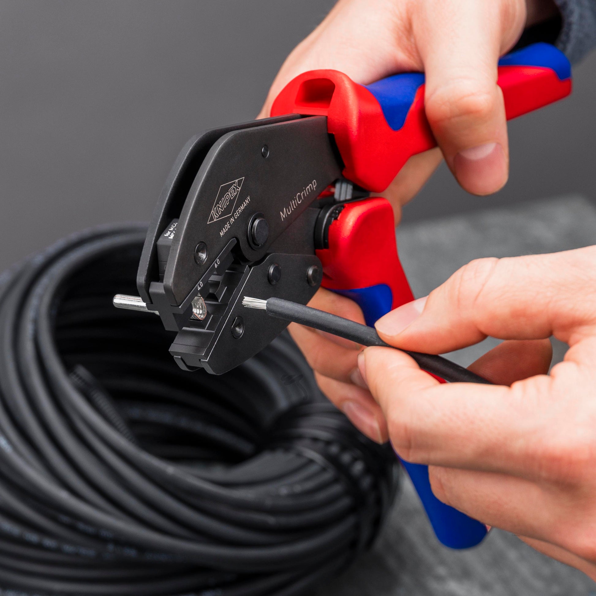 Knipex 97 33 03 MultiCrimp® PV Crimping Pliers - image 10