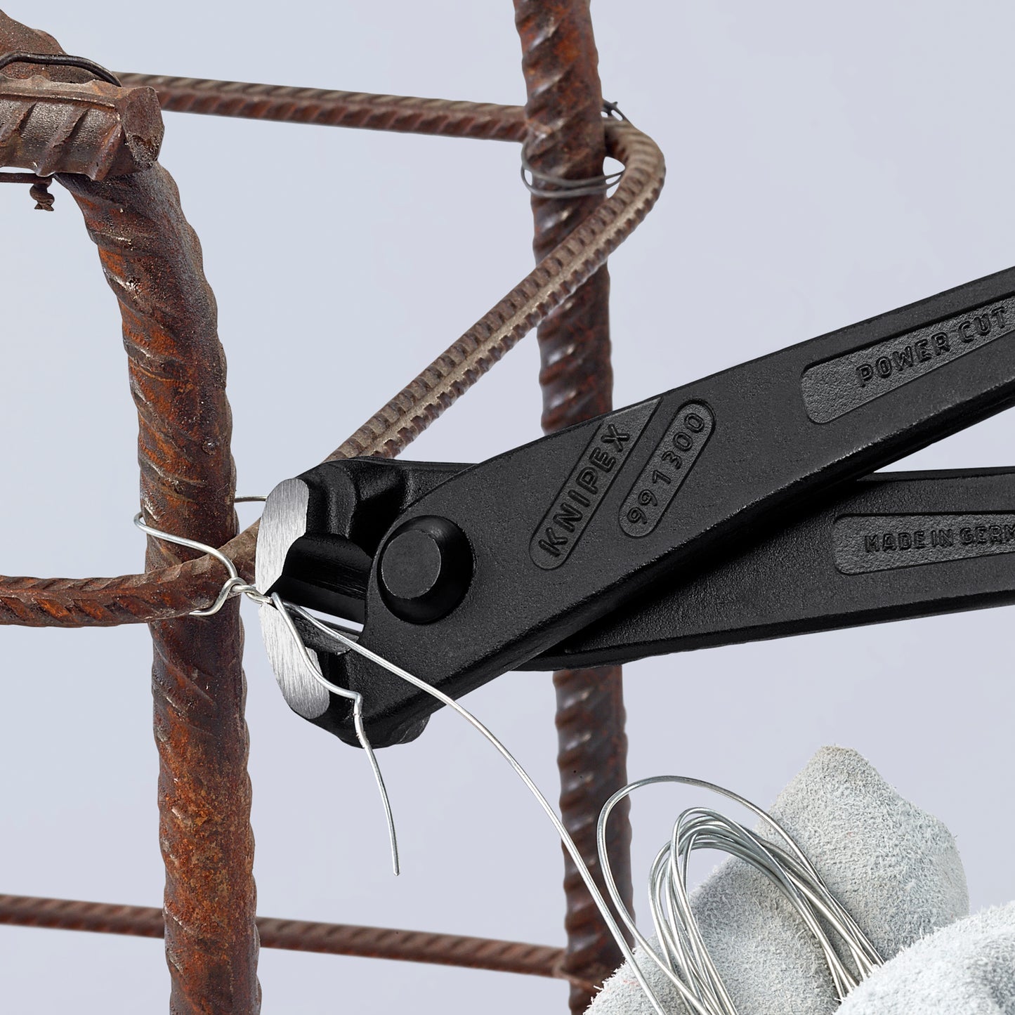 Knipex 99 11 300 Concreters' Nippers - image 9